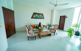 Hotel Tropical